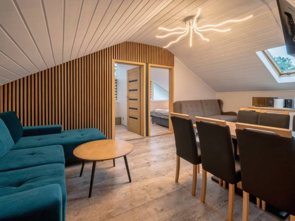 salon apartament 6-8 osobowy drugie piętro