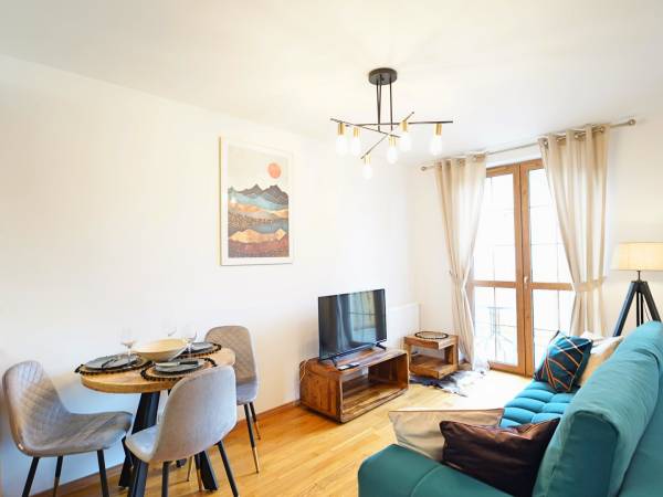 APARTAMENT ŁOMNICA