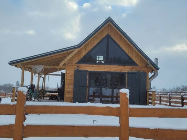 Miodowy Domek na Mazurach