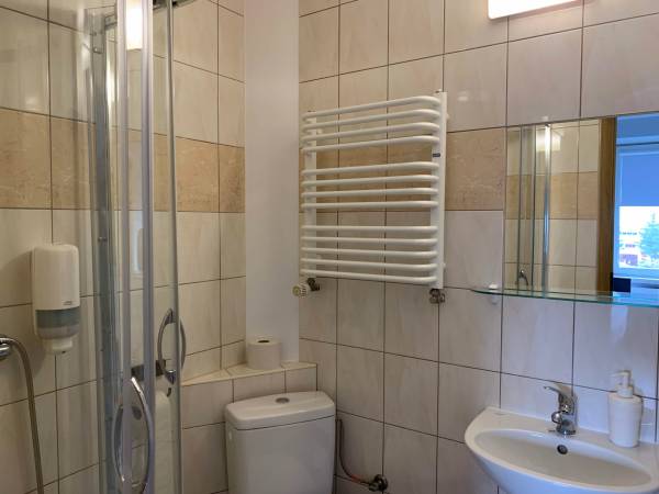 Premium Hostel & Bistro