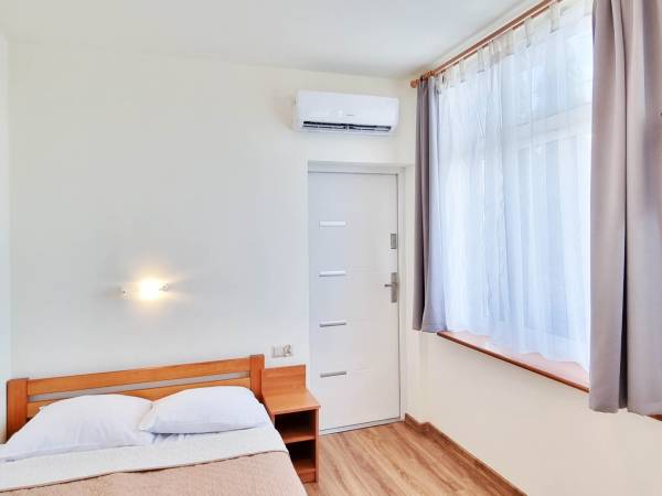 Pokój 2 osobowy z aneksem kuchennym