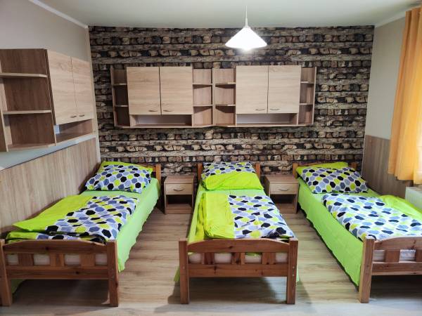 As wynajem pokoi i kwater od 20zł/doba