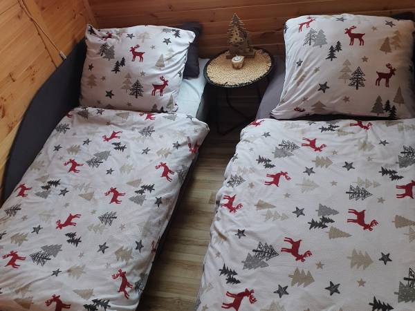 domek skandynawski - sypialnia