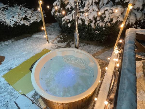 Dom z jacuzzi, sauną i siłownią 