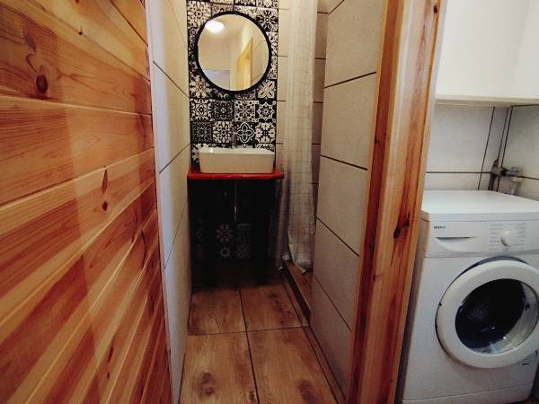 Pokój 2 osobowy z aneksem i balkonem, 2 piętro. 