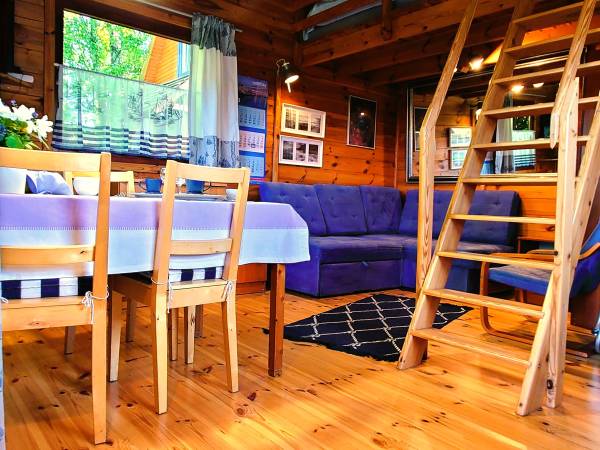 Domek 4 osobowy mniejszy