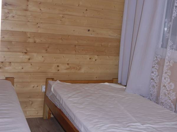 domek biały 'de lux' nr 1