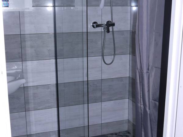 kabina 'biały de lux' nr.7