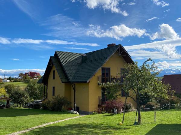 Apartamenty ADAMCYKÓWKA z jacuzzi i sauną