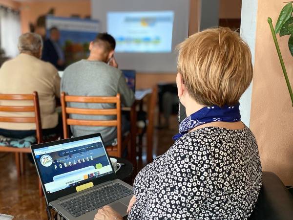 Apartamenty ADAMCYKÓWKA z jacuzzi i sauną