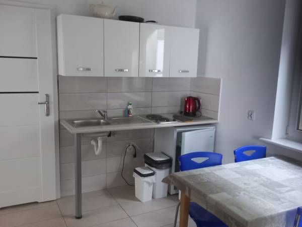 mieszkanie dwupokojowe kuchnia