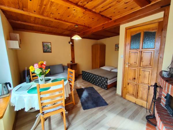 pokój 4os z tarasem