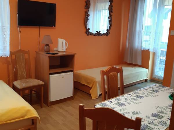 Pokój Nr 4,3-4os z balkonem