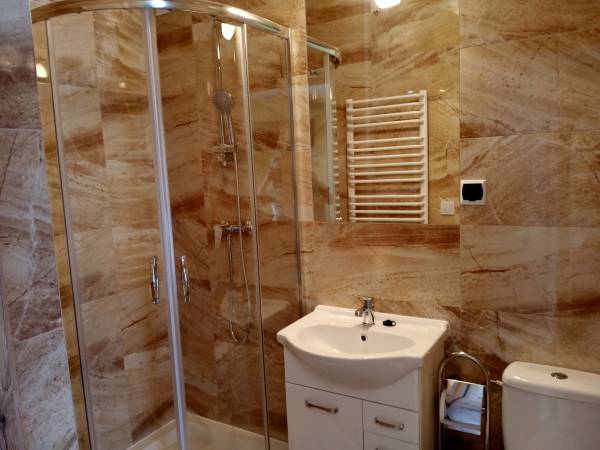 Juras Kwatery i pokoje