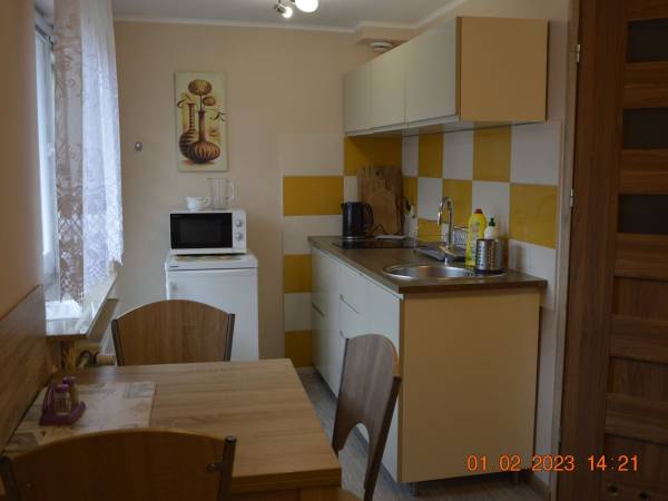 Pokoje i Apartamenty u Kryni