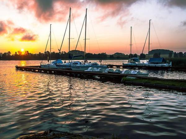 Agroturystyka i Port Jachtowy Wieczorek