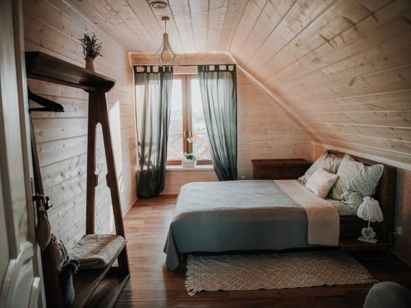 Dom z Patyków, sypialnia 1 