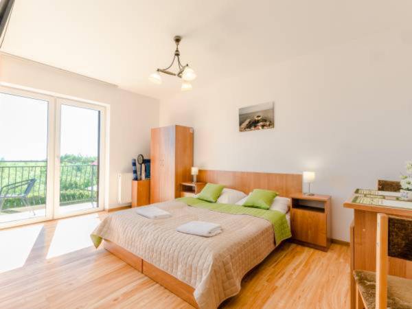 POKÓJ 2-OS. I PIĘTRO (NR 6)