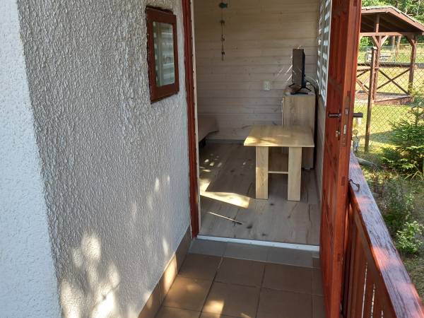 Domek nr 4 turkusowy