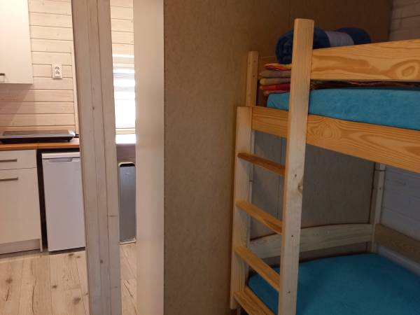 Domek nr 4 turkusowy, 2 pokojowy 