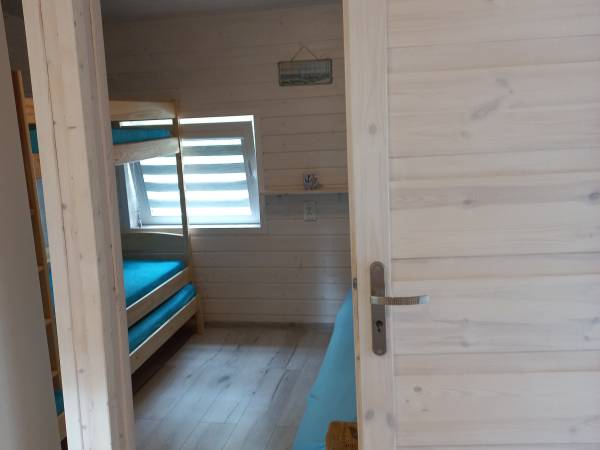 Domek nr 4 turkusowy, 2 pokojowy 