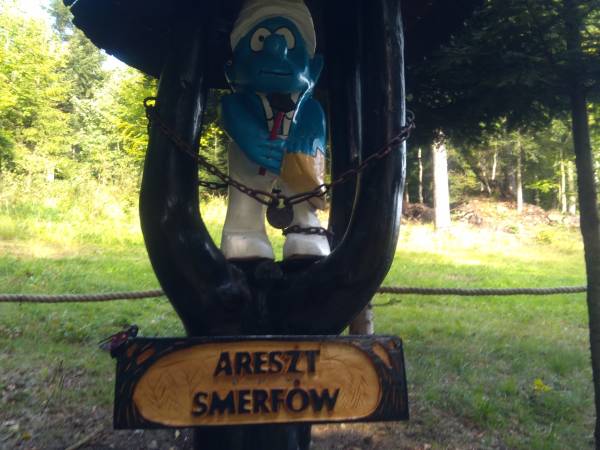 Domki Pod Biegunem, Wioska Smerfów oraz Wzgórze Gargamela