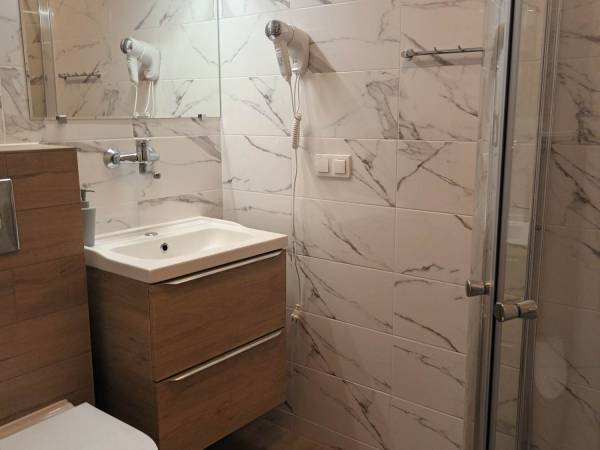 łazienka do pokoju nr 6