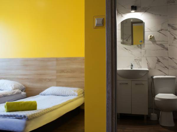 Pokój 4 osobowy z łazienką