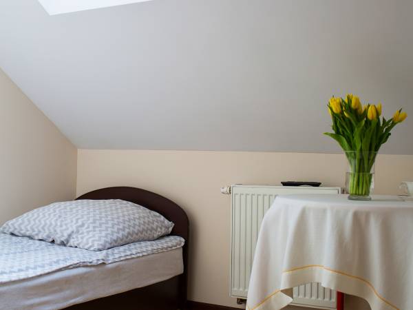 Pokój 1 osobowy z łazienką 