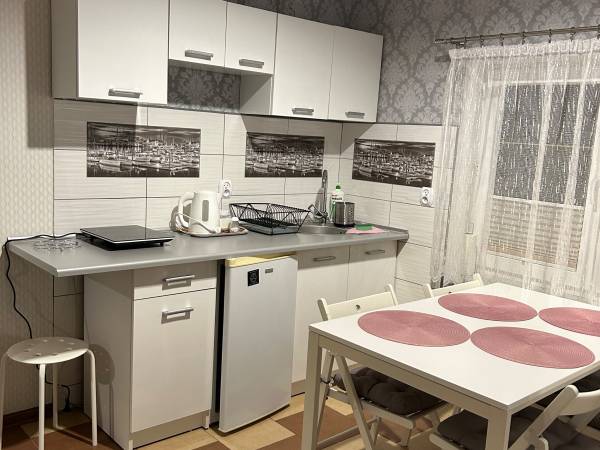 kuchnia w pokoju nr 8