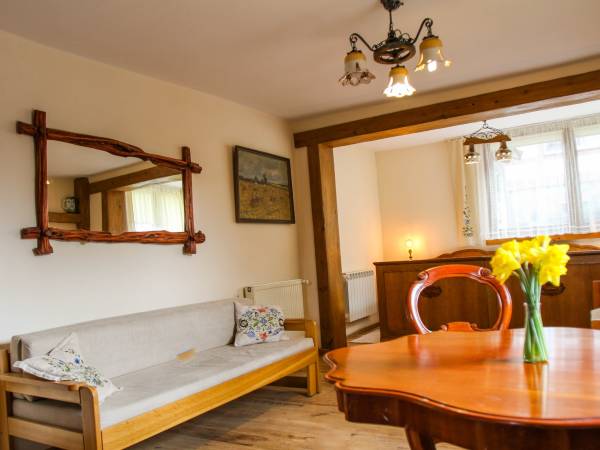Część wypoczynkowa w apartamencie kaszubskim