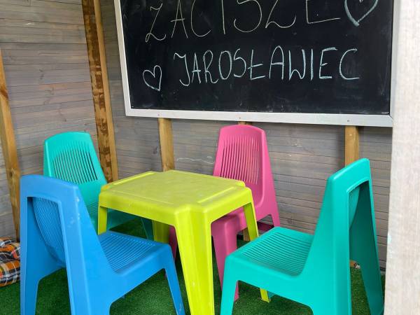 wnętrze domku dla dzieci