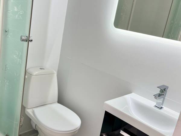 Żeglarska 22 - pokój nr 7 łazienka