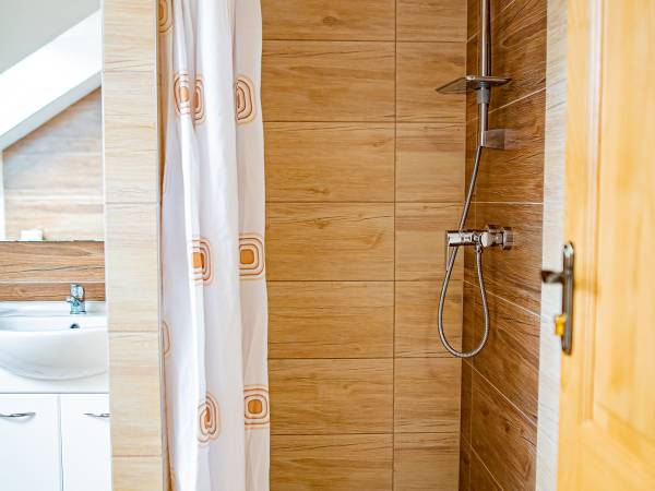 Łazienka w pokoju nr 1