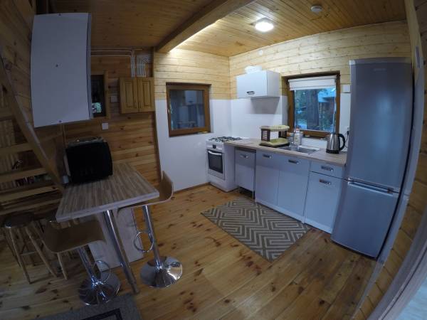 Większy domek - aneks kuchenny