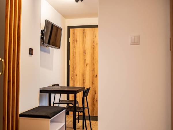 Apartamenty i Chata Drewno i Kamień