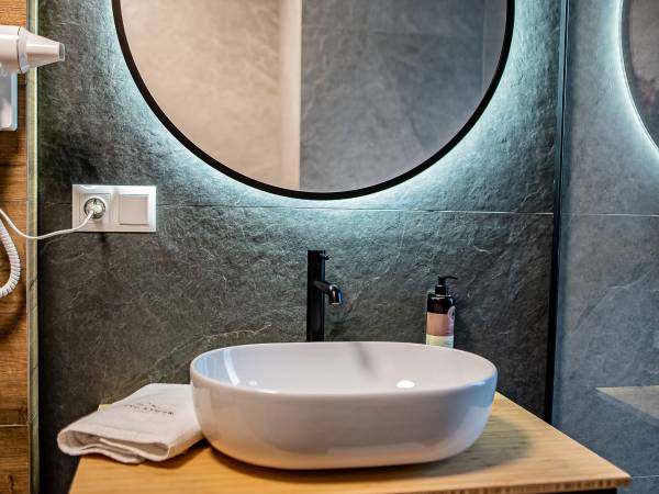 Apartamenty i Chata Drewno i Kamień