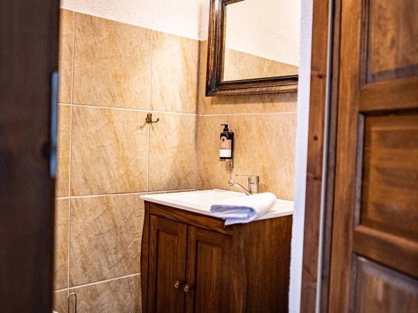 Apartamenty i Chata Drewno i Kamień