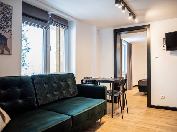 Apartamenty i Chata Drewno i Kamień
