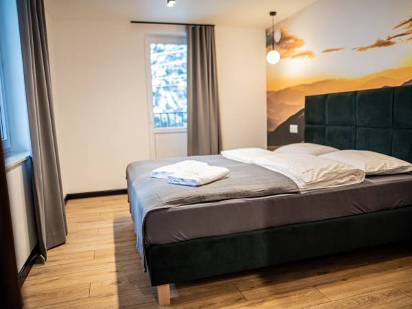 Apartamenty i Chata Drewno i Kamień