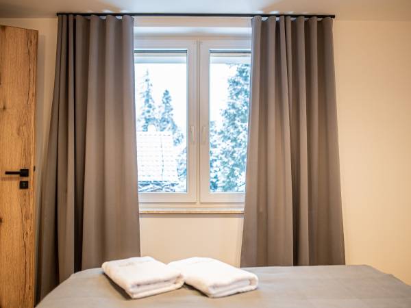 Apartamenty i Chata Drewno i Kamień