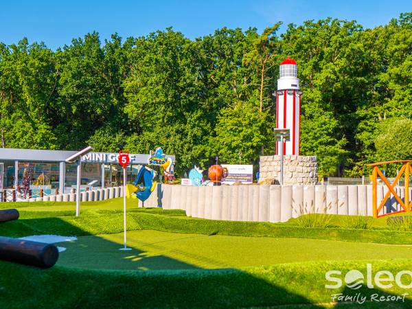 SOLEO Mini Golf