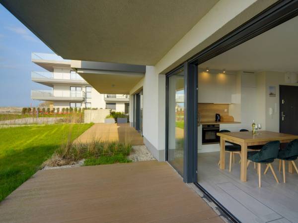 Apartament Sea View - front parter