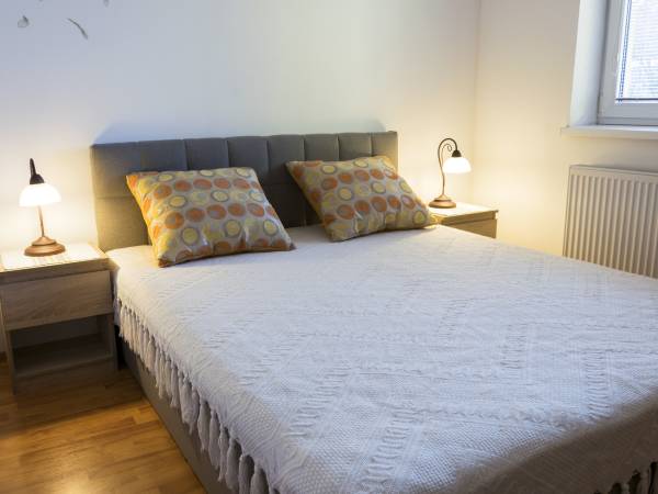 pokój ośmioosobowy