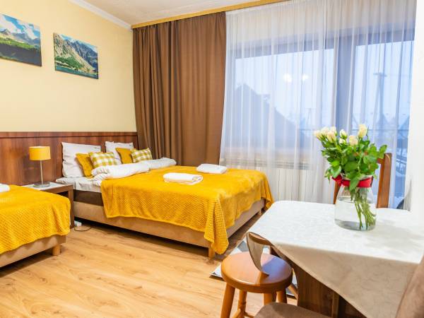 pokój -3 os+ dostawka -balkon