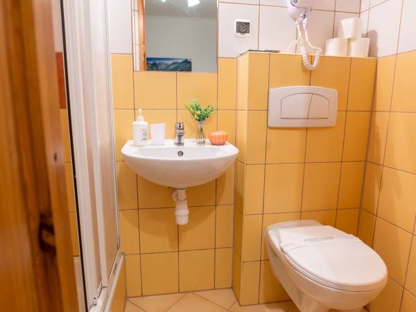 pokój -3 os -balkon