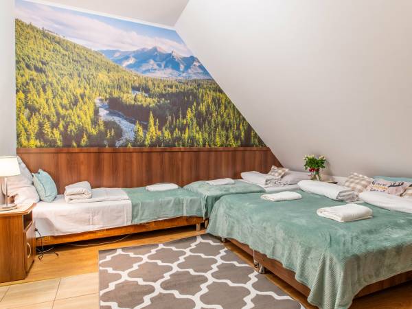 pokój -4 os -balkon