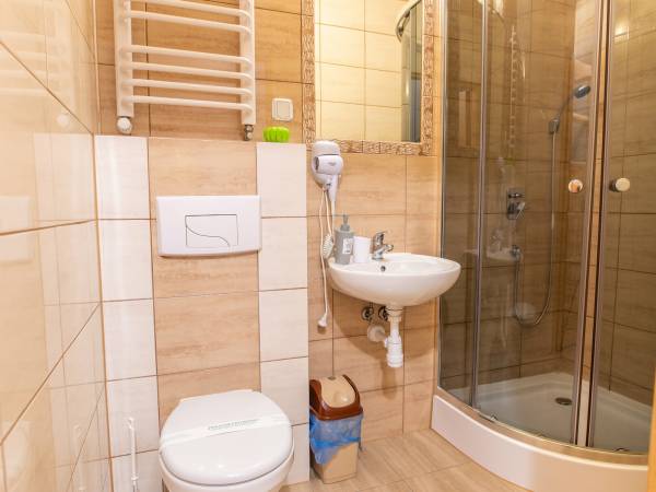 pokój -4 os -balkon