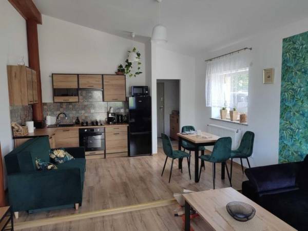 APARTAMENT MIODOWY 