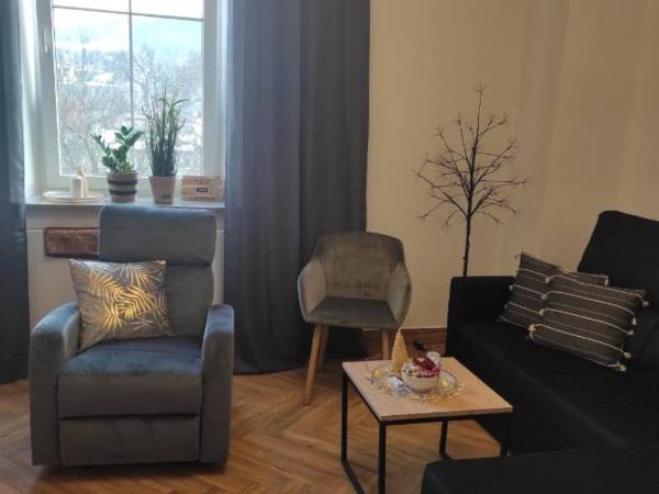 SALON APARTAMENT SŁONECZNY